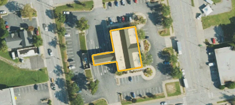 301 Main St