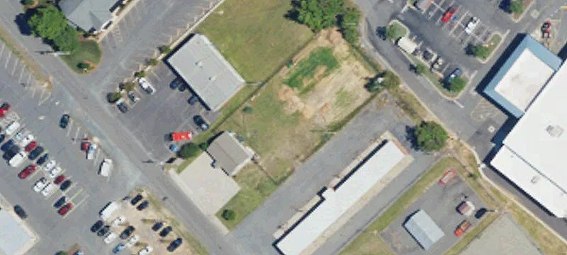 1305 Bird Rd