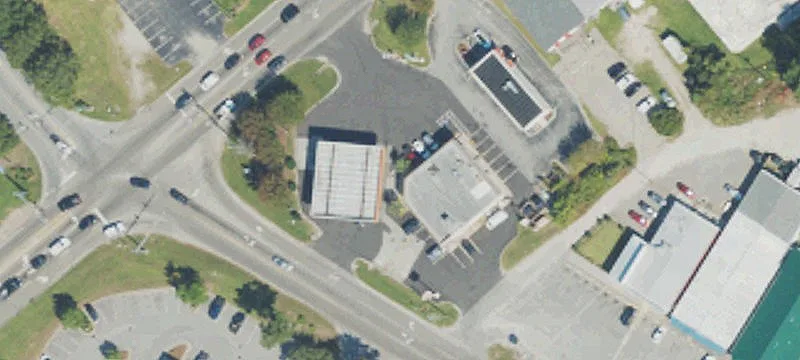4523 Main St