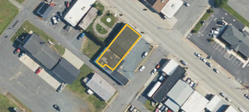 307 Main St