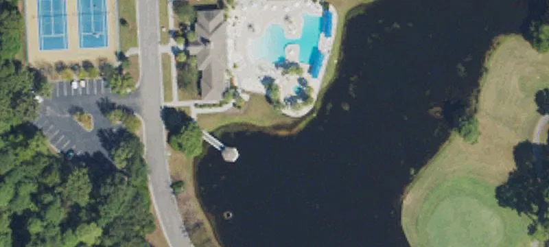 710 Sandpiper Bay SW Dr