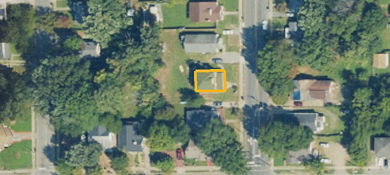 3006 Patterson Ave