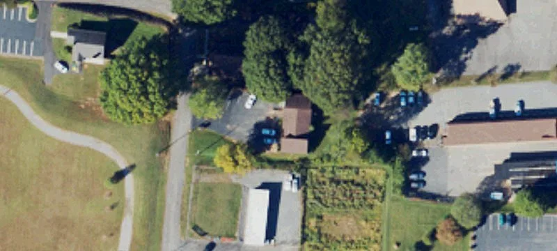 112 Swaim St