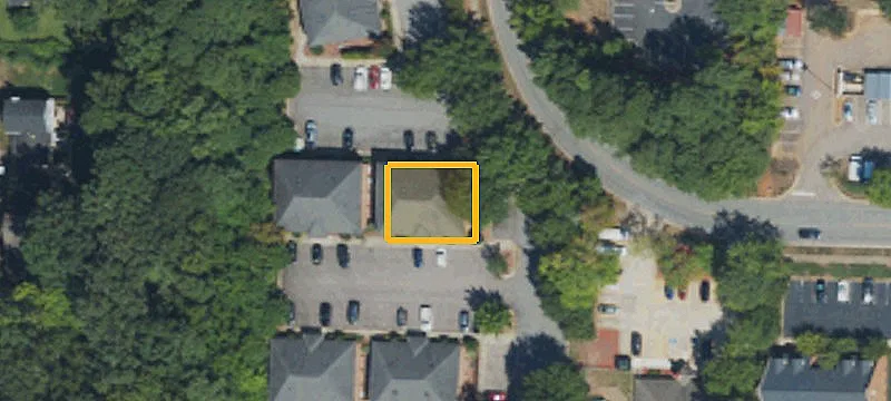 110 Iowa Ln Ste, Unit 104