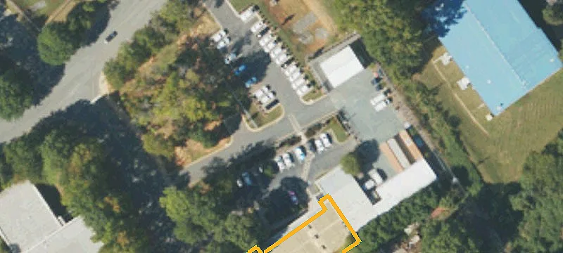 1824 Industrial Ctr Cir