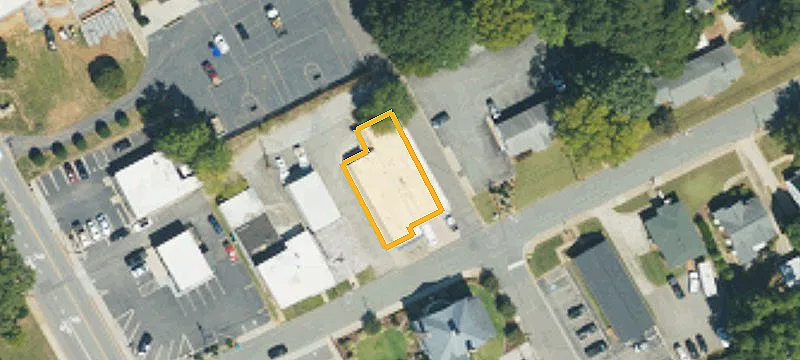 27 Woodrow Ave