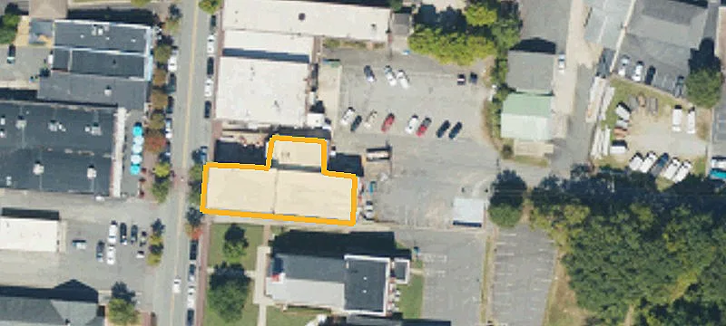 129 Main St