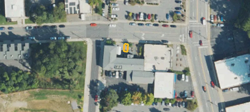 257 Short Coxe Ave