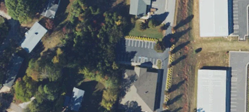 2123 Lakeside Dr
