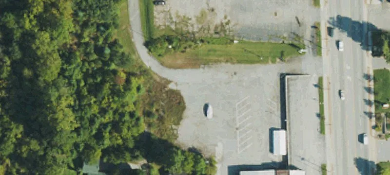 3699 Hendersonville Rd