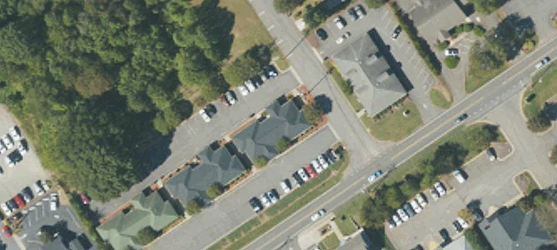 1669 Davie Ave
