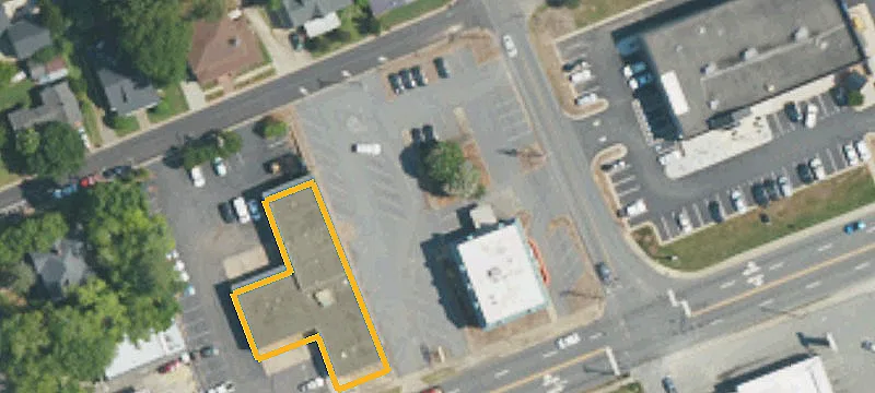 627 Main St
