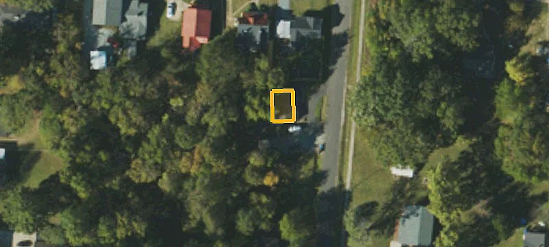 202 Giles St