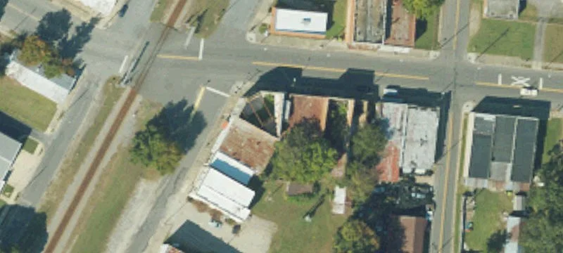 105 Main St