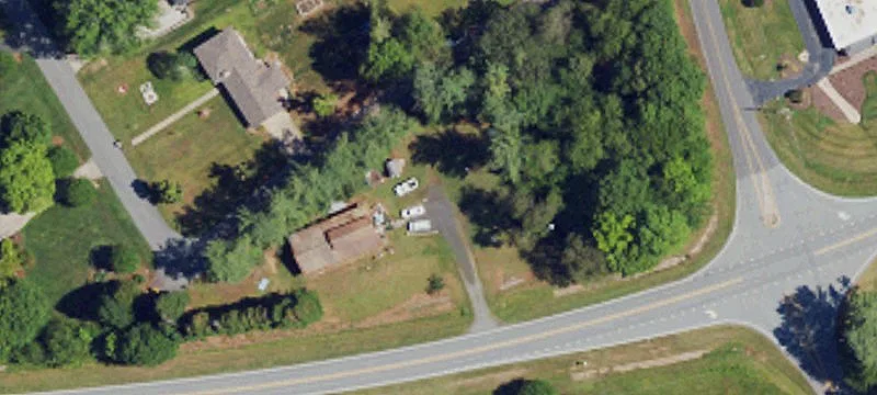 298 Lakecrest Rd