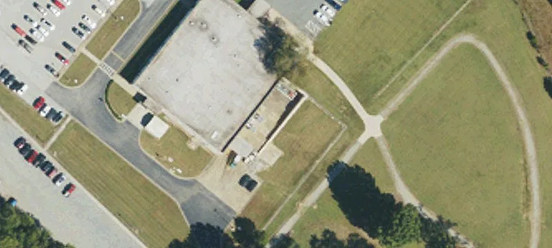 300 Commerce Dr