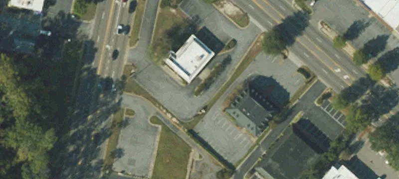 100 Arlington Blvd
