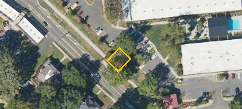 407 Es Main St
