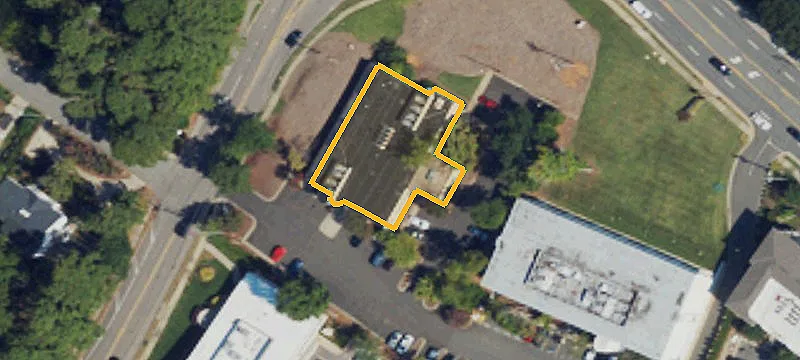 3010 Anderson Dr
