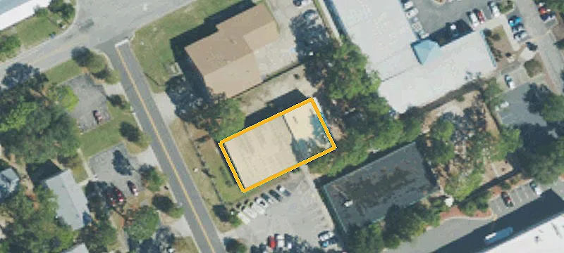2407 Flint Dr
