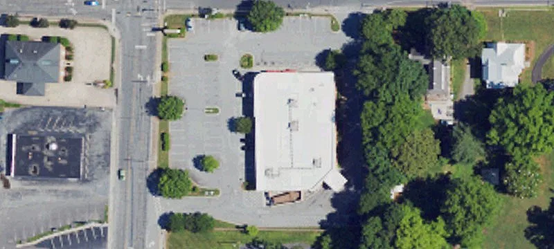 215 Main St