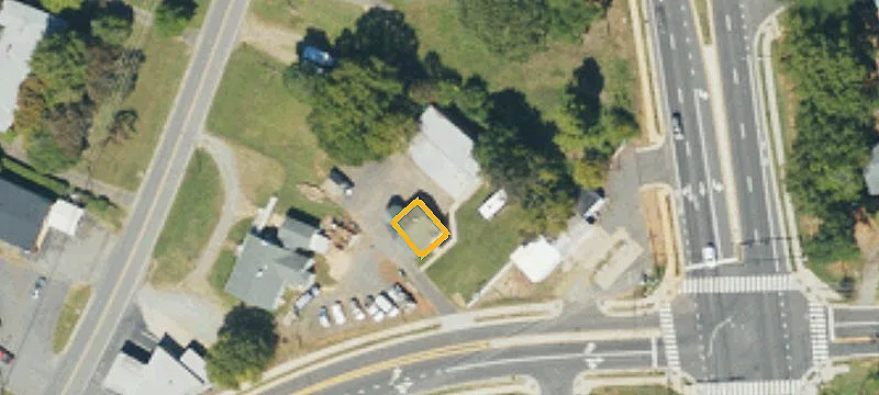 706 Tuckaseege Rd