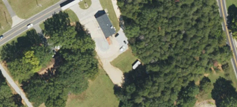 6175 Hwy 150th E