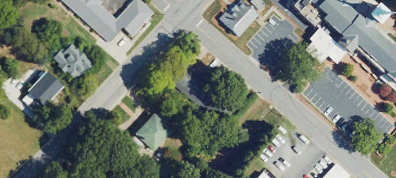 26 4th Ave