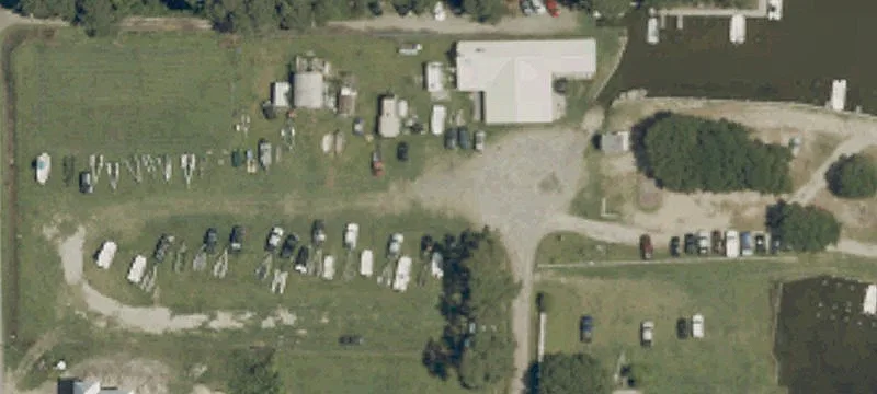112 Bay Villa Ln