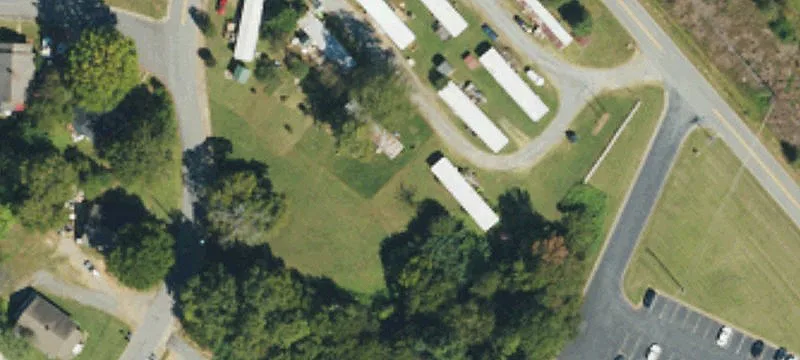 39 17th St Se Trlr, Unit 1
