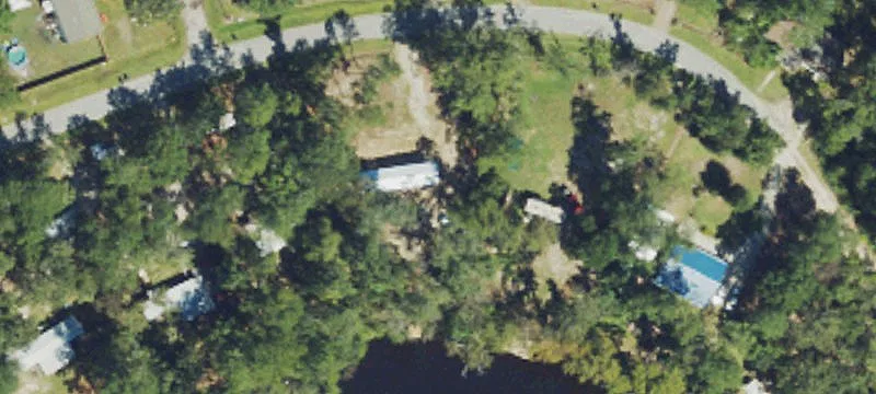 560 Creekview SE Ln