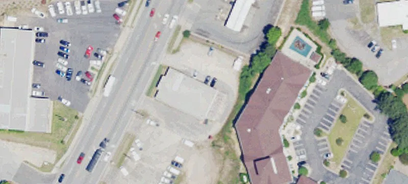 109 Bickett Blvd