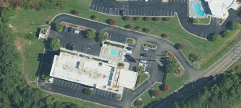 1695 Outlet Ctr Dr