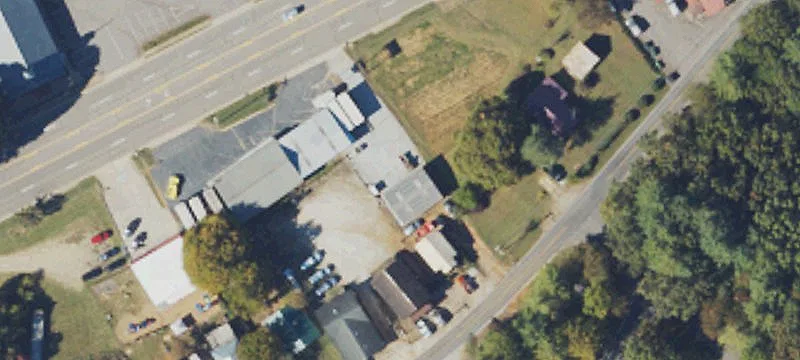 1201 Main St