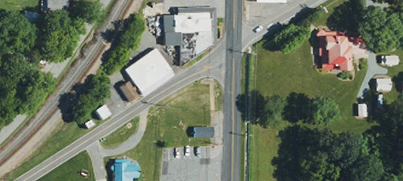 4998 Main St