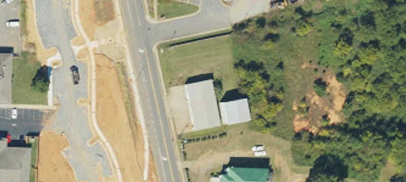 727 Shelton Ave