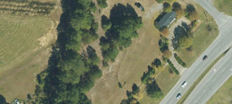 1375 Memorial Dr