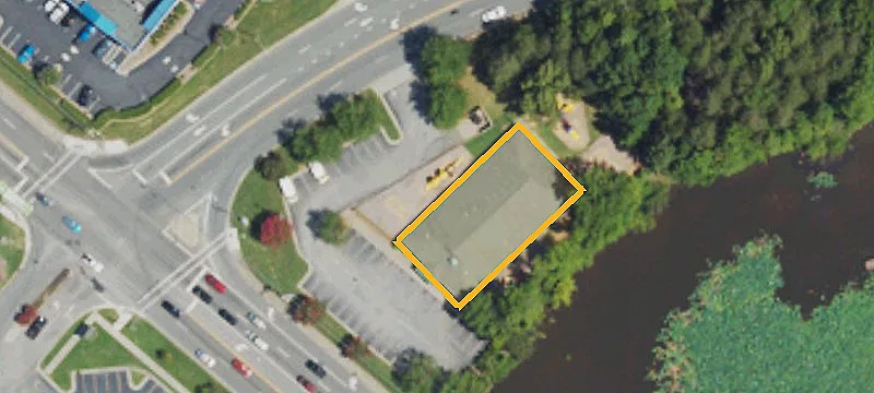 3595 Reynolda Rd