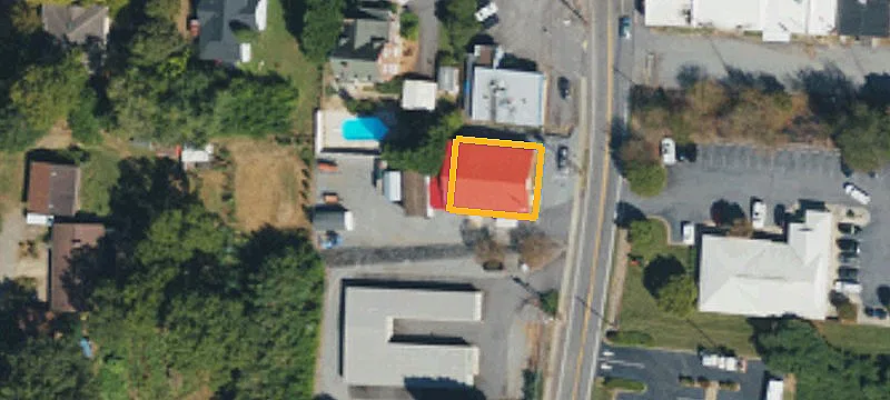 104 Ctr St