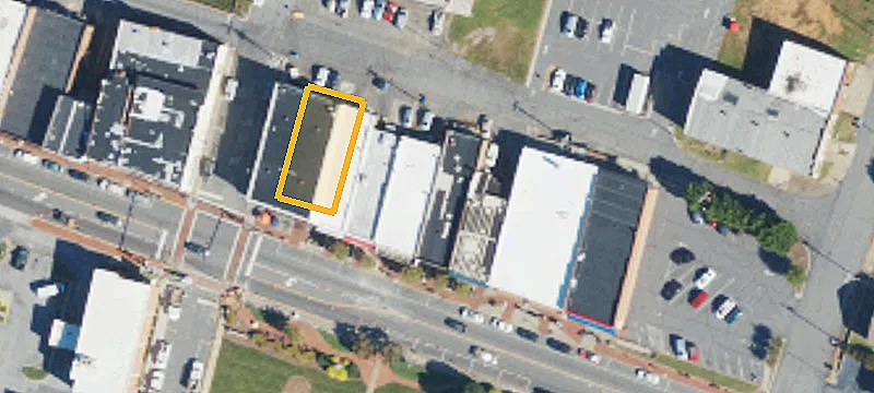 134 Main E St