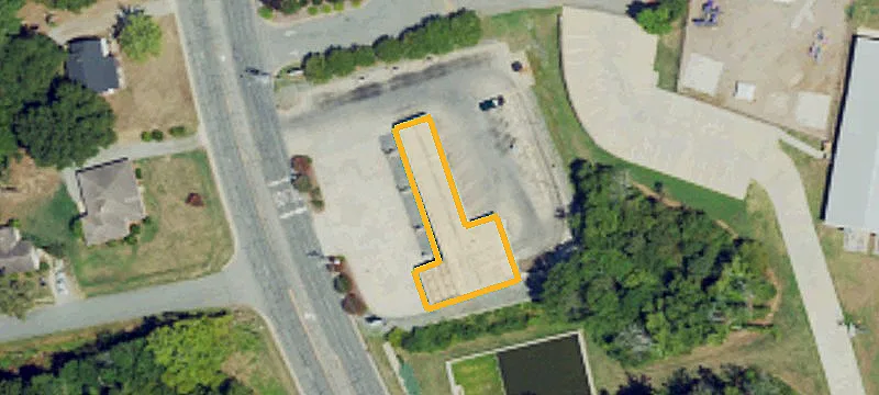 1246 Main St