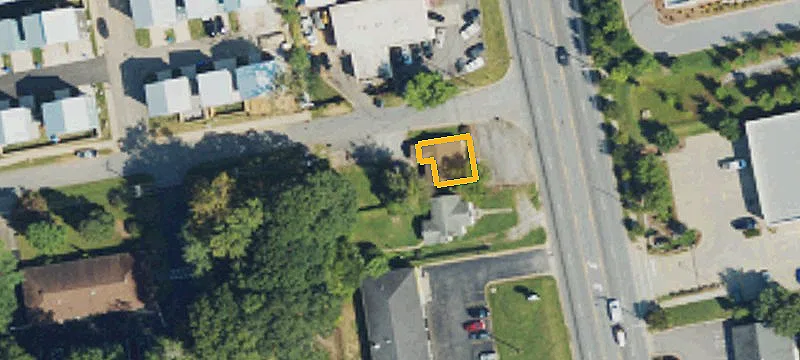 2133 Hendersonville Rd