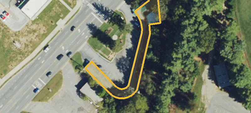 140 Smokey Park Hwy