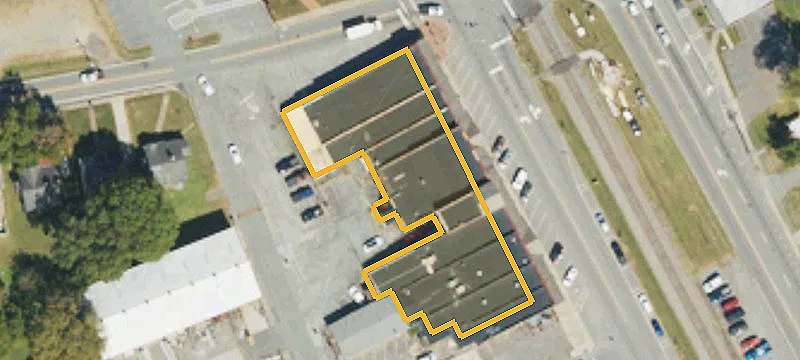 100 Main St