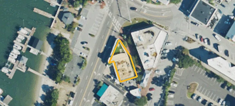 84 Waynick Blvd