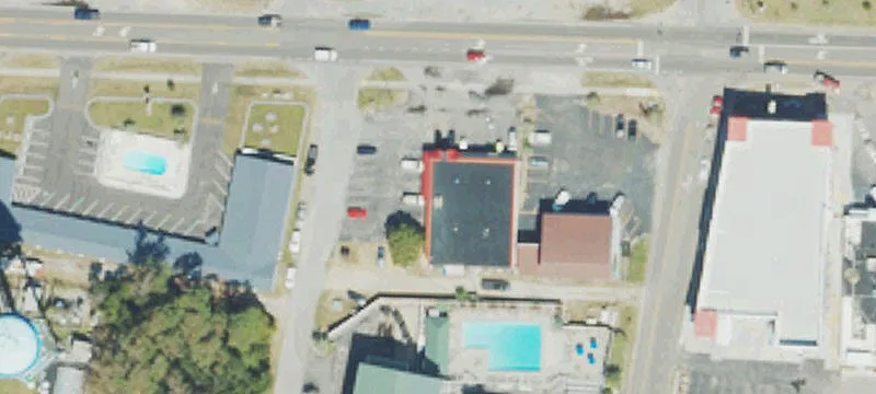 5701 Oak Is Dr