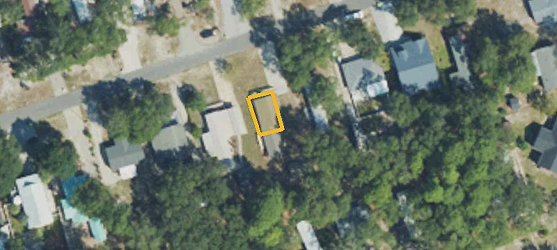 302 Live Oak Dr
