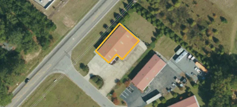 15 Comm Park Ln