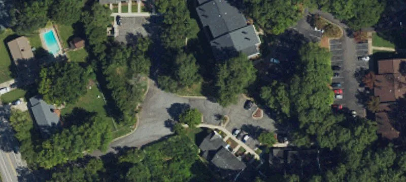 121 Lorraine Dr