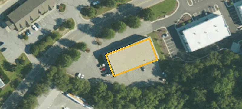 125 Commerce Pkwy